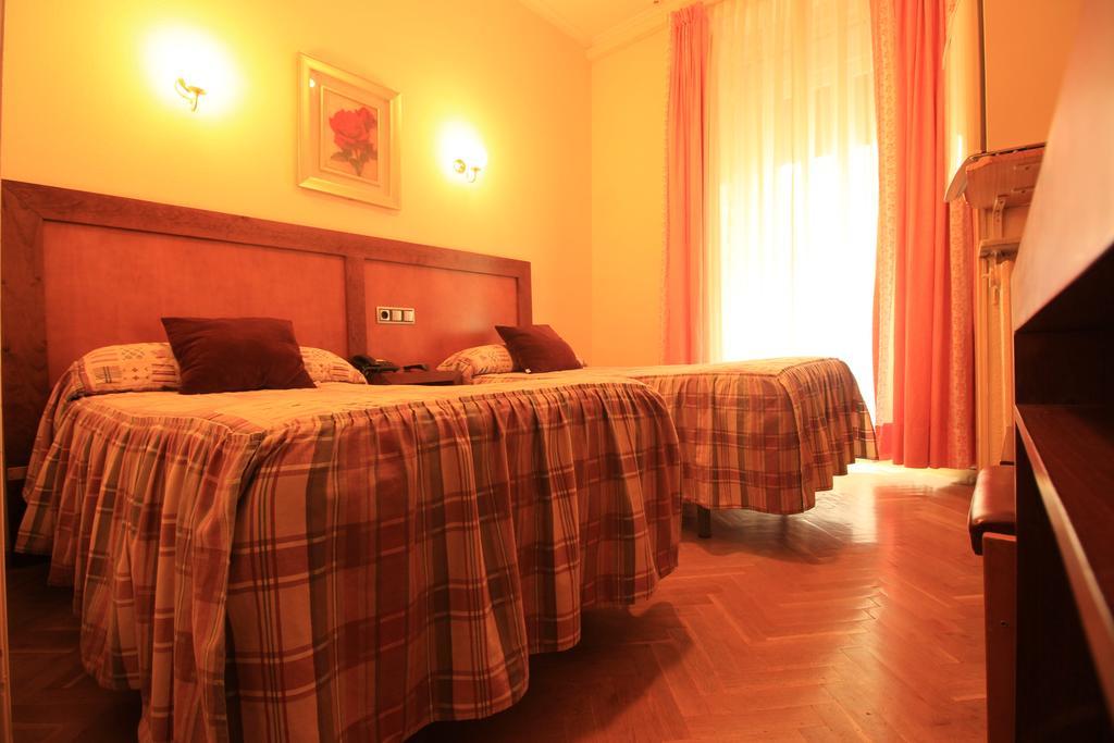 Hostal Greco Gran Via מדריד מראה חיצוני תמונה