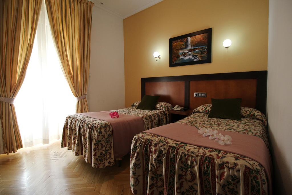 Hostal Greco Gran Via מדריד מראה חיצוני תמונה