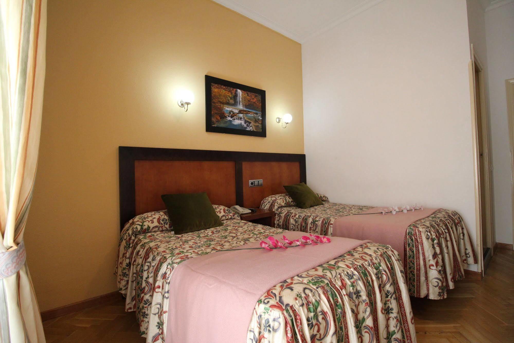 Hostal Greco Gran Via מדריד מראה חיצוני תמונה