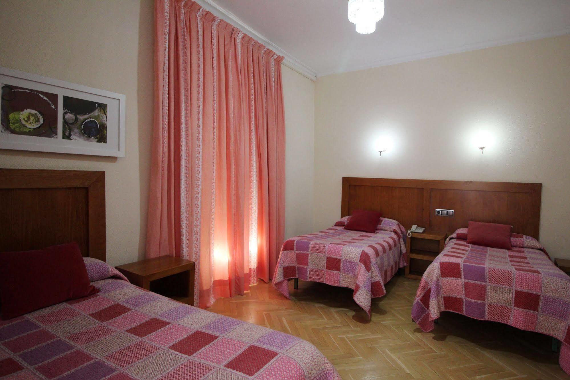 Hostal Greco Gran Via מדריד מראה חיצוני תמונה